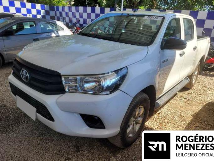 TOYOTA HILUX CD 18/19