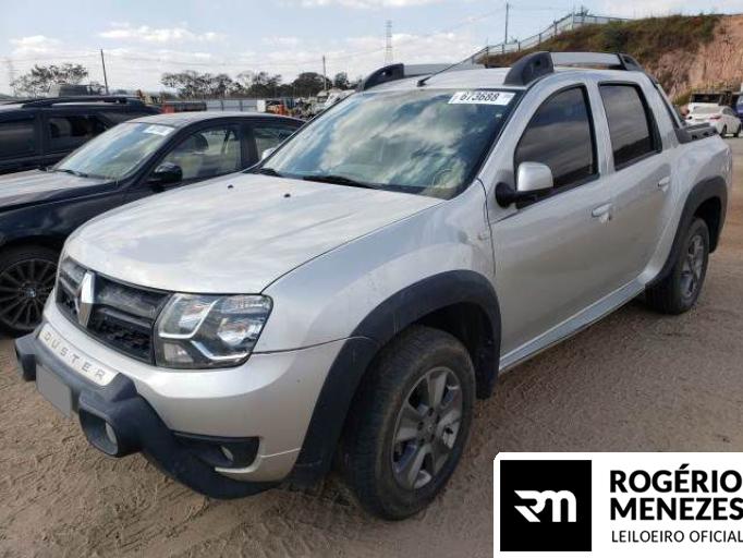 RENAULT DUSTER OROCH 16/16