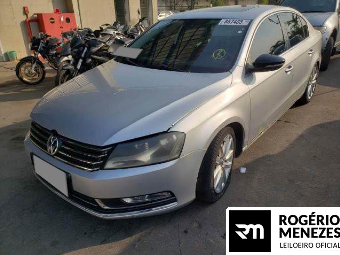 VOLKSWAGEN PASSAT 11/11