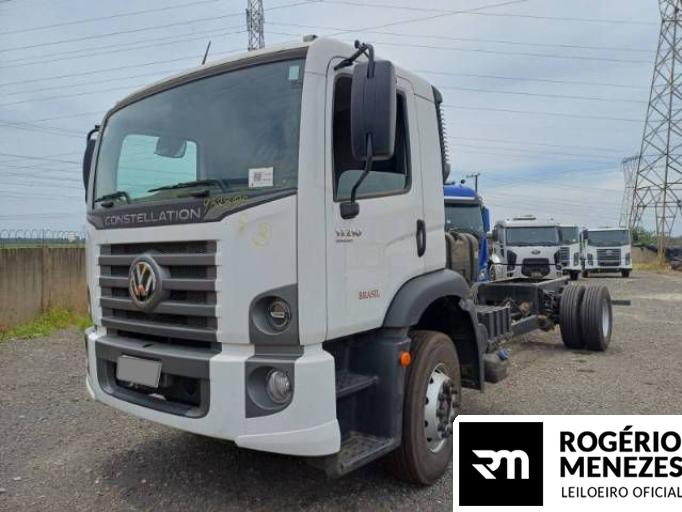 VOLKSWAGEN CONSTELLATION 23/24