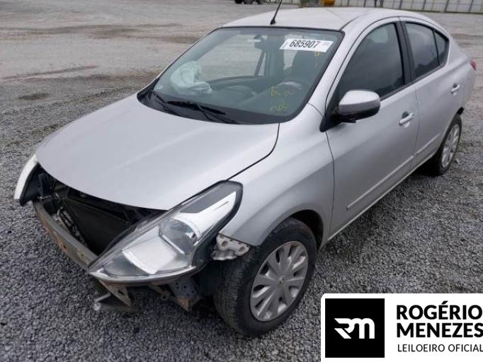 NISSAN VERSA 18/19